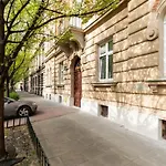 Old Town Krakow - Daj Sobie Spokoj