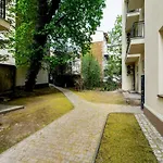 Old Town Krakow - Daj Sobie Spokoj